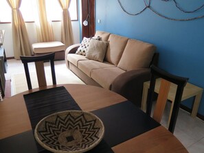 Fireplace - Helle Wohnung im Zentrum von Aveiro by Interhome (Aveiro)