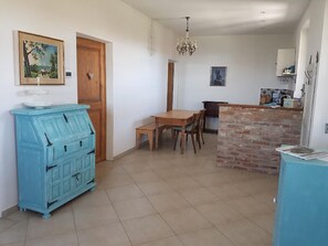 Dining - Appartement mit Bergblick by Interhome (Bastia Mondovì)