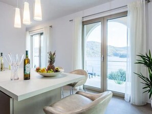 Dining - "vila Belveder" mit Infinity-Pool by Interhome (Korčula/Vela Luka)