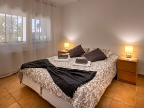 Internet - Villa das Palmeiras mit großem Schwimmbad by Interhome (Seixal)