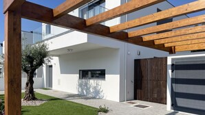 Unclassified image, 5 of 43, button - Villa Pampelonne by Interhome (Alcobaça)
