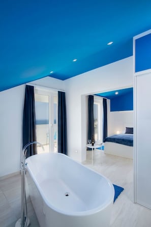 Internet - Ferienvilla "Elena" mit eigenem Pool by Interhome (Podstrana)