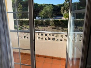 Interior - Atmen Sie die Meeresbrise in Praia Del Rey ein by Interhome (Obidos)