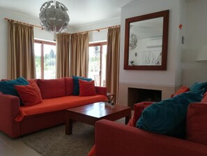 Living area - Lagoon Pearl Modernes Haus mit privatem Pool 2 by Interhome (Obidos)