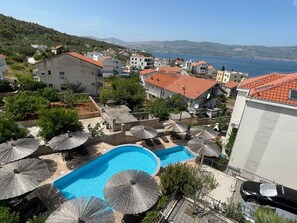 Pool - "Clementin" by Interhome (Trogir/Slatine)
