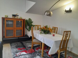 Dineren