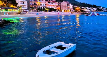 Tolle Wohnung in Drašnice mit Schönem Garten by Interhome