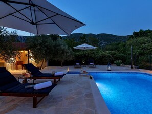 Beheizter Pool