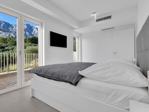 Internet - Apartman DeLux with private pool by Interhome (Tučepi)