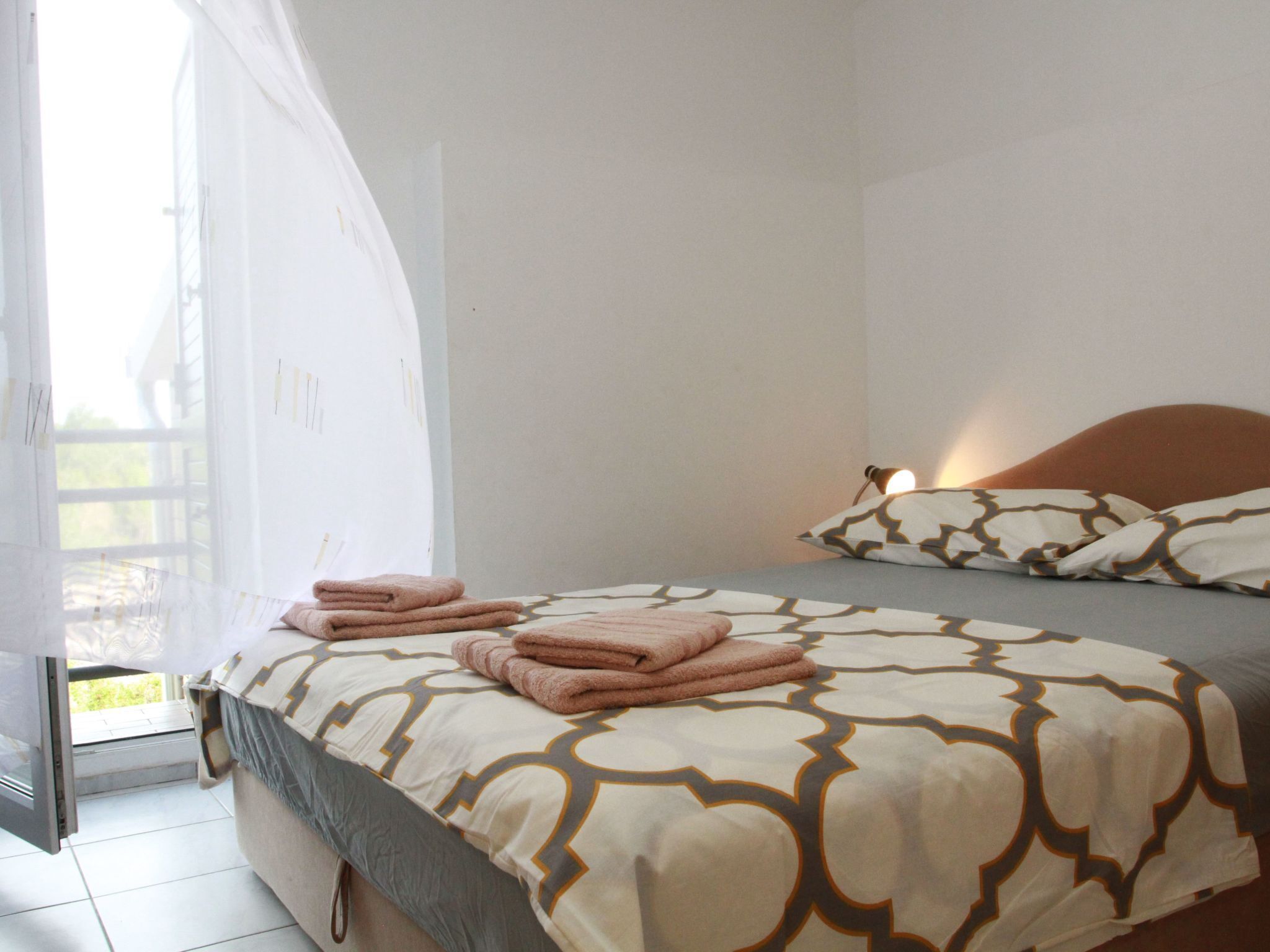 6 bedrooms, internet