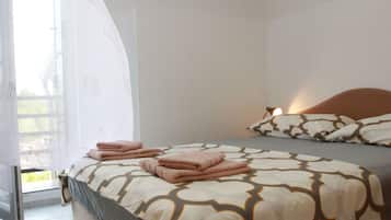 6 bedrooms, internet