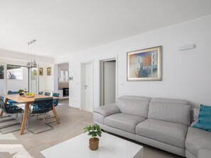 Interior - Epetium Beach Villa by Interhome (Split/Stobreč)