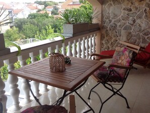 Property grounds - Süßes Apartment mit Meerblick by Interhome (Biograd na Moru)