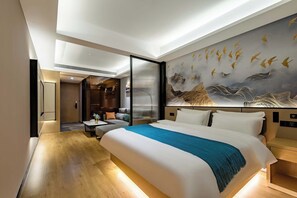 Superior Double Room, Hill View | Premium bedding, minibar, individually decorated, individually furnished - Taian Yuelan Hotel Wanda Plaza Taishan (Tai'an)
