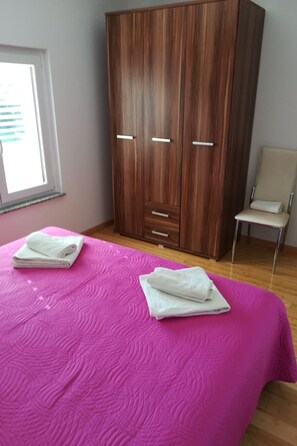 2 bedrooms, Internet - Pasman' Wohnung mit Blick aufs Wasser by Interhome (Pašman/Neviđane)