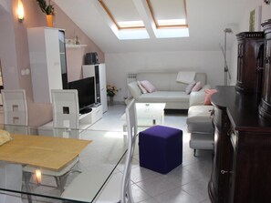 TV, DVD player - Belafuza in Zadar by Interhome (Zadar)