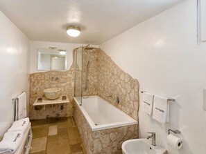 Towels - Antike Villa mit privatem Pool, Spa und türkischem Bad by Interhome (Ostuni)