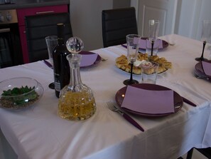 تناول الطعام