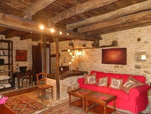 TV, fireplace, DVD player - Landhaus in der Dordogne by Interhome (Carlux)