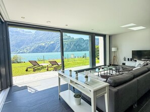 Fernseher