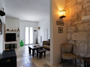 TV, fireplace - Landhaus in Monopoli mit privatem Garten by Interhome (Monopoli)