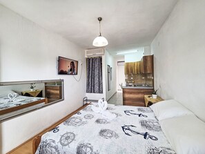 1 bedroom, Internet - "Martina" direkt am Wasser by Interhome (Korčula/Račišće)