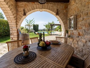 Outdoor dining - Casa Orah by Interhome (Poreč/Heraki)