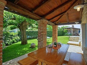 Outdoor dining - Vacation home Simone by Interhome (Dracevac)