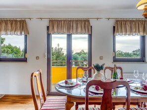 Dining - Charmante Familienvilla für 14 Personen in der Nähe von Porec by Interhome (Dracevac)