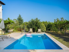Pool - attraktive Wohnung mit privatem Pool by Interhome (Drenje)