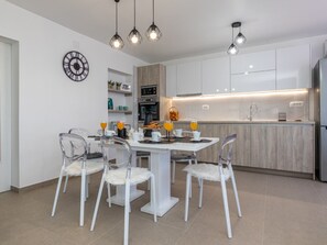Dining - Moderne Wohnung Grzetic by Interhome (Krk/Šilo)