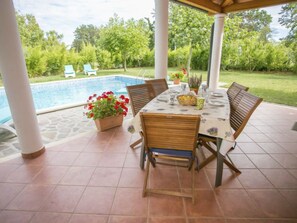 Outdoor dining - Valmonida by Interhome (Cere)