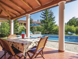 Outdoor dining - Valmonida by Interhome (Cere)
