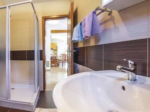 Towels - Valmonida by Interhome (Cere)