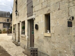 Exterior detail - Cottage du Château duplex 90m2 mit Pool Azay le rideau by Interhome (Azay-le-Rideau)