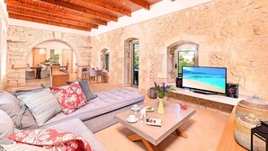 Unclassified image, 5 of 37, button - Villa Akrothea by Interhome (Georgioupoli)