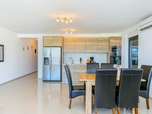 Dining - Wohnung "Deneris" mit Terrasse by Interhome (Medulin/Ližnjan)
