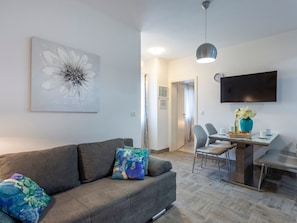 TV - Schöne Wohnung Funtana Nr.3 by Interhome (Poreč/Funtana)