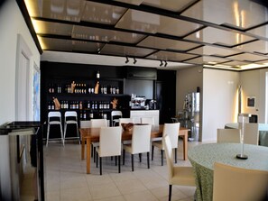 Dining - für 10 Personen und 4 Kinder in Chianni, Toskana (Provinz Pisa) by Interhome (Chianni)