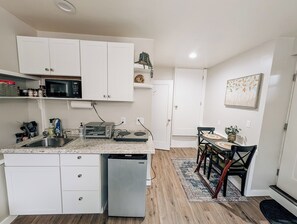 Microondas, placa de cocina