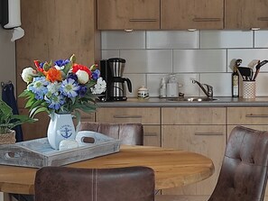 Dining - Gemütliches Ferienbungalow mit Garten by Interhome (Callantsoog)