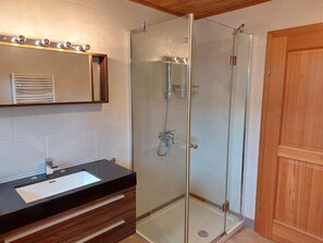 Bathroom - Speiereck by Interhome (Sankt Michael im Lungau)