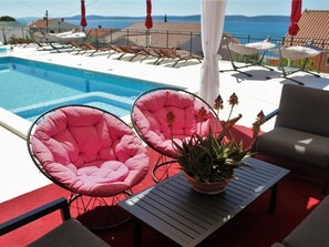A heated pool - Beheiztes Schwimmbad, Familienferienwohnung by Interhome (Trogir/Okrug Donji)