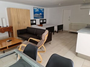 Internet - für 8 Personen ca. 160 m² in Puerto del Carmen, Lanzarote (Südküste von La by Interhome (Puerto del Carmen)