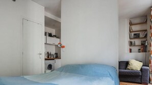 1 quarto, acesso à internet