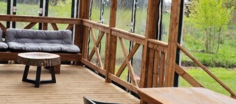 Ganzjährig bewohnbares Ferienhaus - grün by Interhome