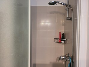 Towels - Appartement avec vue  lac by Interhome (Allemagne-en-Provence)