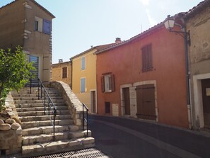 Exterior - Appartement avec vue  lac by Interhome (Allemagne-en-Provence)