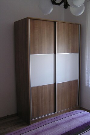 Internet - Zwei-Zimmer-Wohnung Radosav by Interhome (Krk/Šilo)