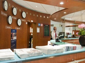 Lobby - Wohnung mit Privatparkplatz by Interhome (Paris)